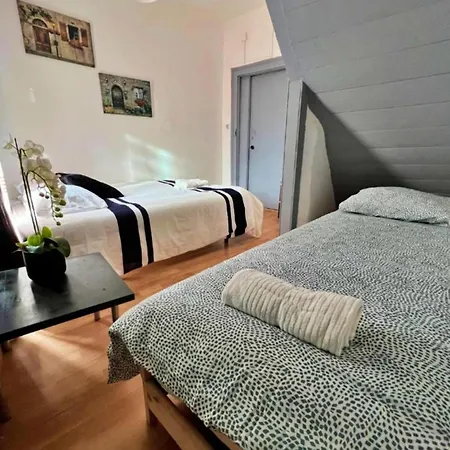 Habitación en casa particular Mouraria Sulemange Baixa Lisboa